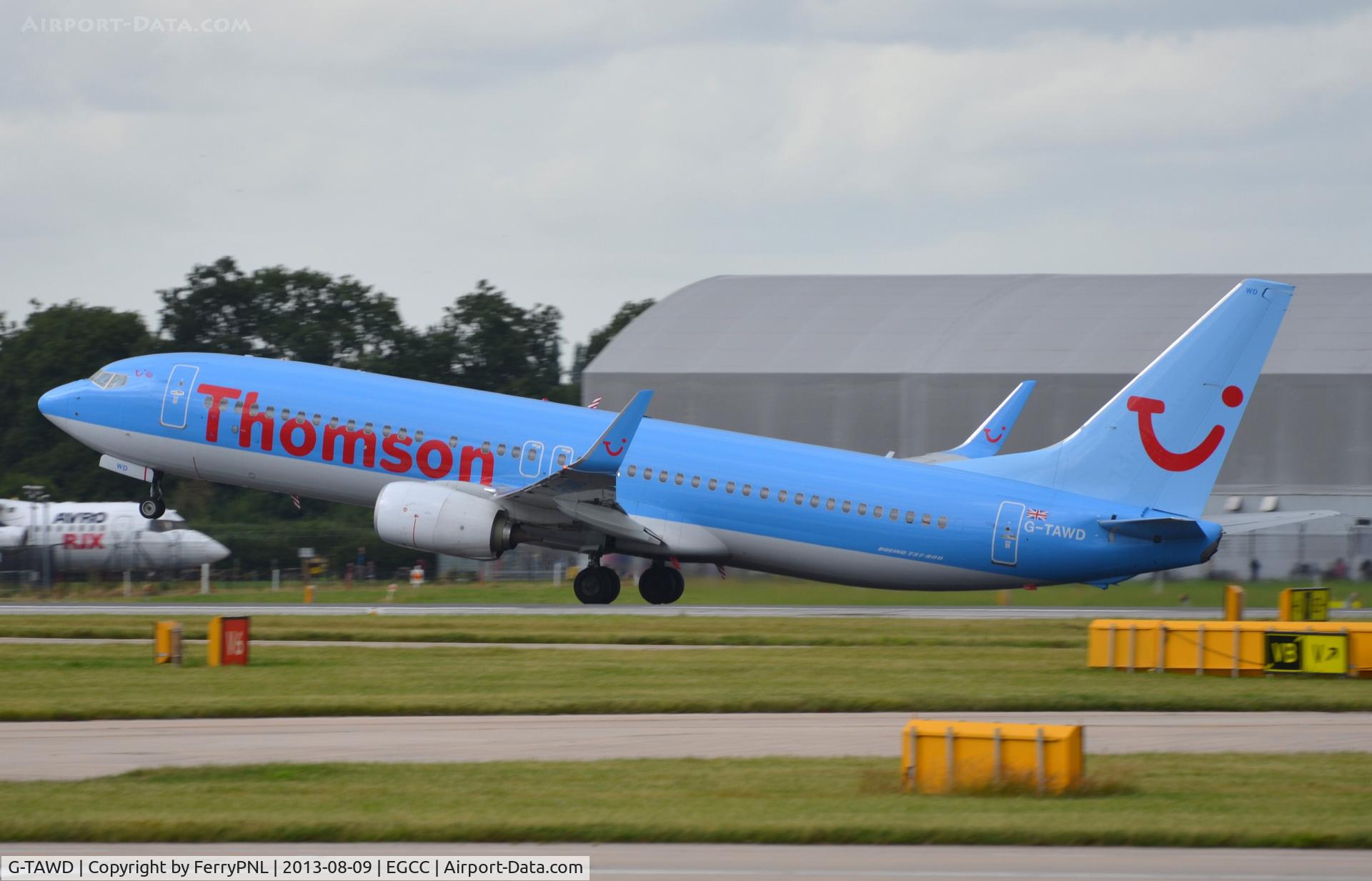 G-TAWD, 2012 Boeing 737-8K5 C/N 37265, Thomson B738 rotating in MAN.