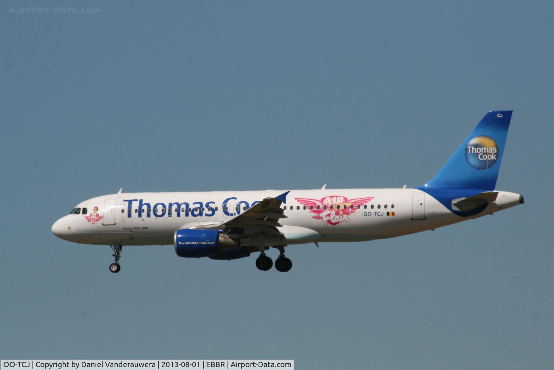 OO-TCJ, 2002 Airbus A320-214 C/N 1787, Flight HQ4367 is descending to RWY 20