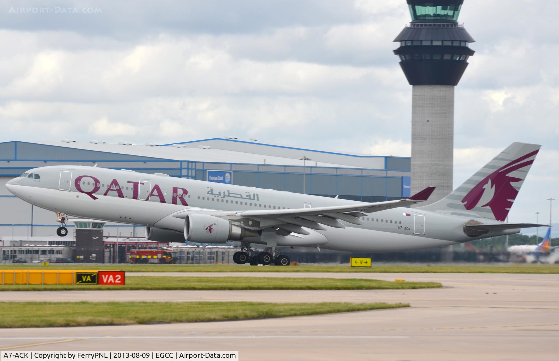 A7-ACK, 2006 Airbus A330-202 C/N 792, Qatar A332 rotating