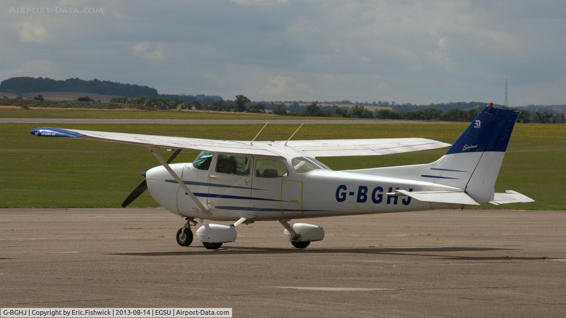 G-BGHJ, 1979 Reims F172N Skyhawk C/N 1777, 1. G-BGHJ visiting Duxford Airfield.