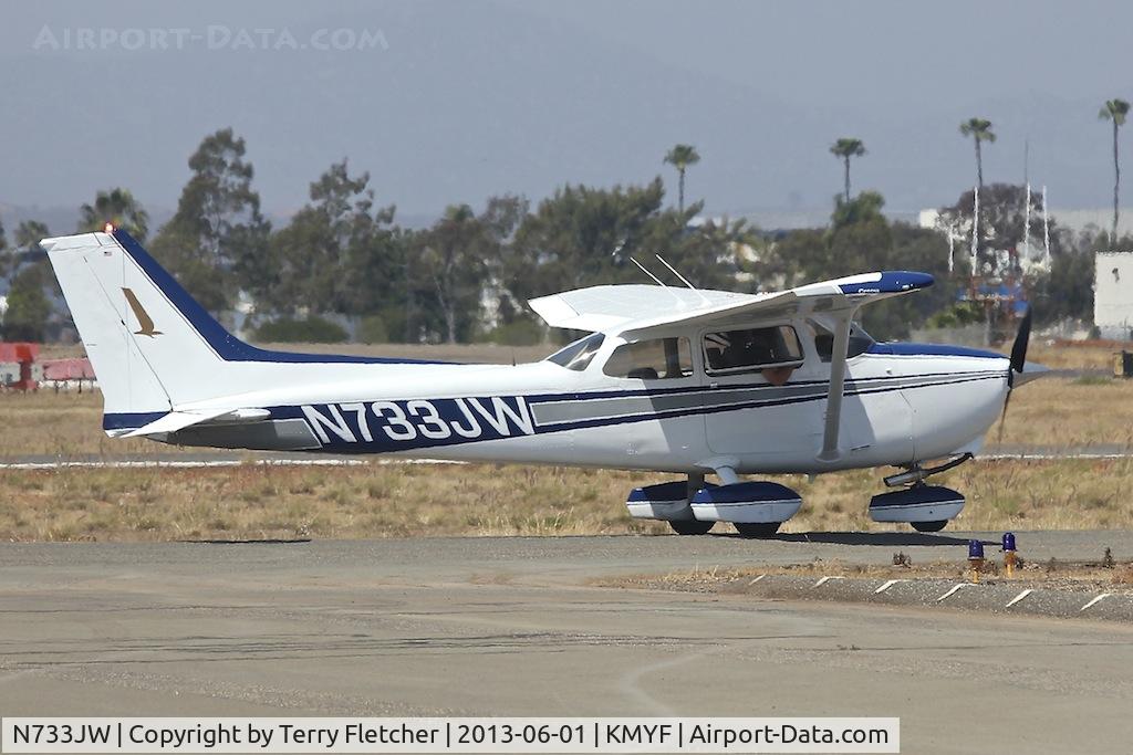 N733JW, 1976 Cessna 172N C/N 17268339, At Montgomery Field, San Diego, California