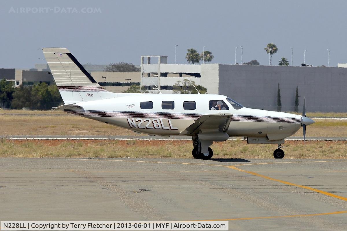 N228LL, 1994 Piper PA-46-350P Malibu Mirage C/N 4622164, At Montgomery Field, San Diego, California