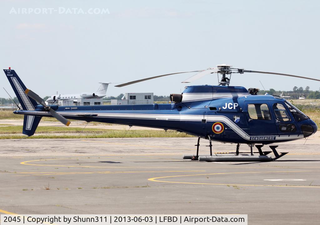 2045, Aérospatiale AS-350BA Ecureuil C/N 2045, Parked at the General Aviation area...