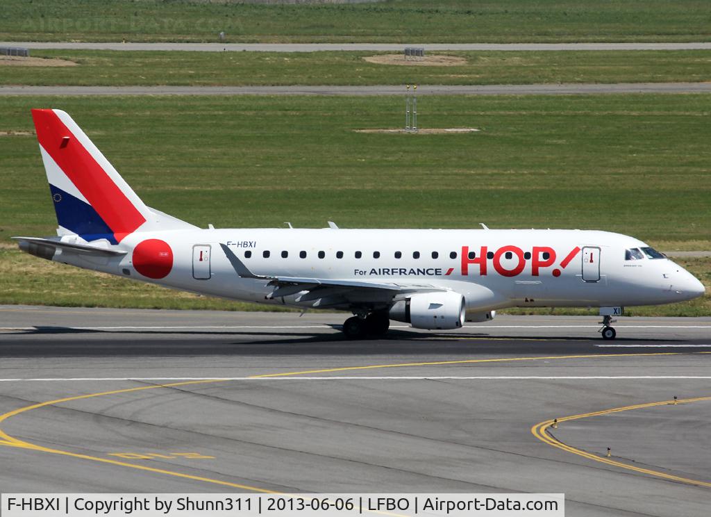 F-HBXI, 2010 Embraer 170ST (ERJ-170-100ST) C/N 17000310, Lining up rwy 14R for departure...
