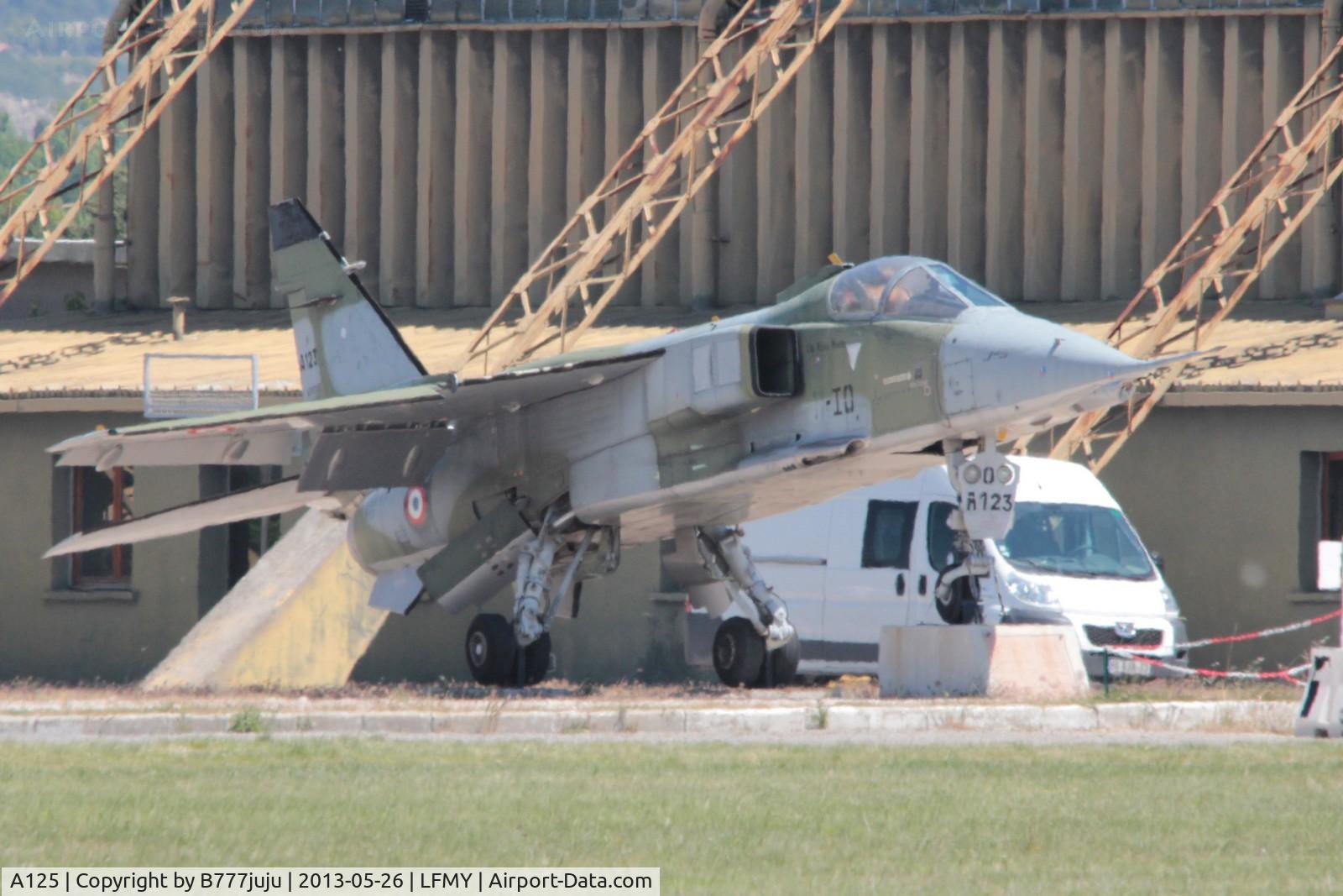 A125, Sepecat Jaguar A C/N A125, at Salon de Provence