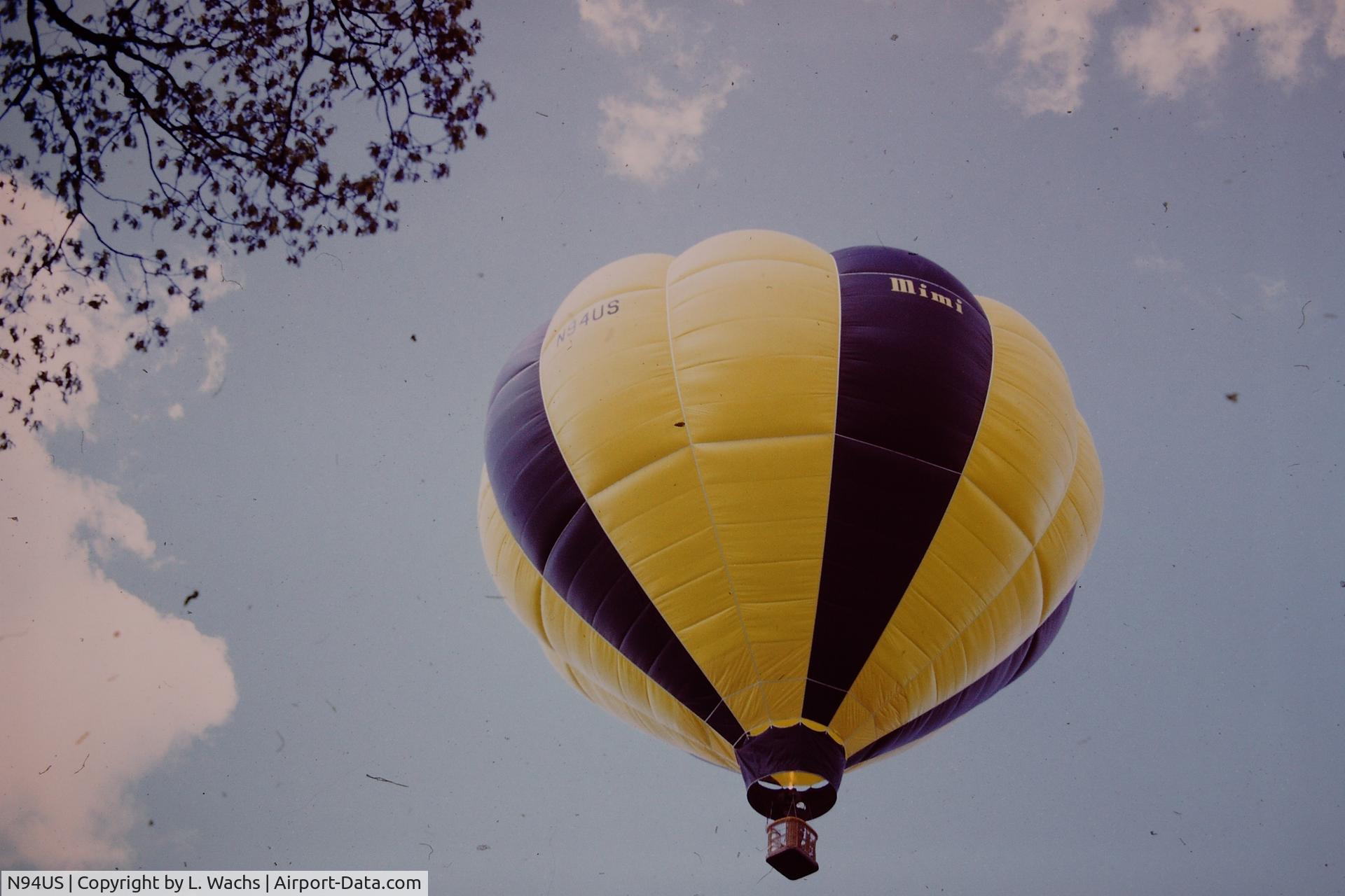 N94US, 1974 Piccard AX-6 C/N 694, Eagle's Nest Balloon Port Grand Opening; Balloon named MIMI.
