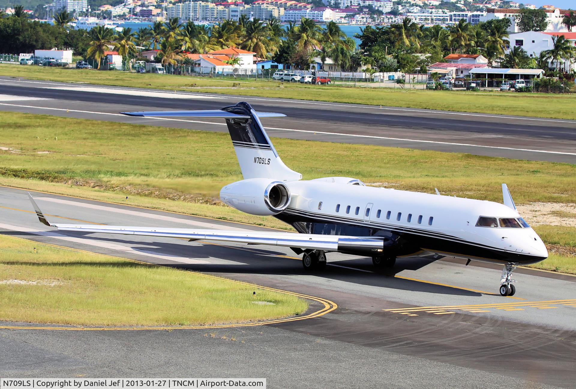 N709LS, 2000 Gulfstream Aerospace Gulfstream IV C/N 1412, N709LS