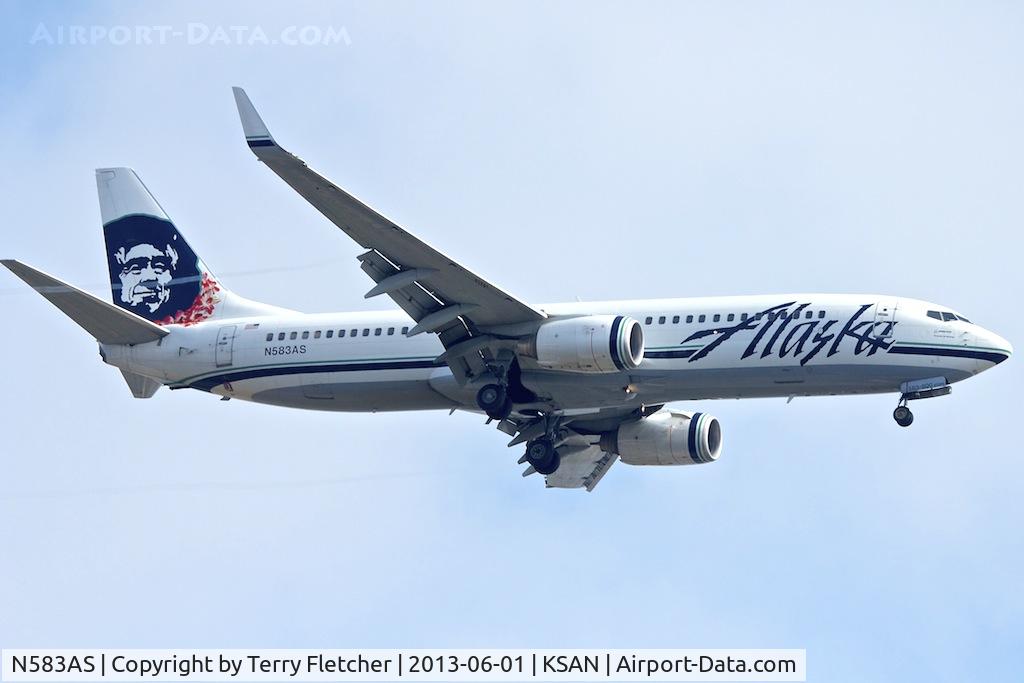 N583AS, 2007 Boeing 737-890 C/N 35681, Overhead Balboa Park on approach to San Diego International , California