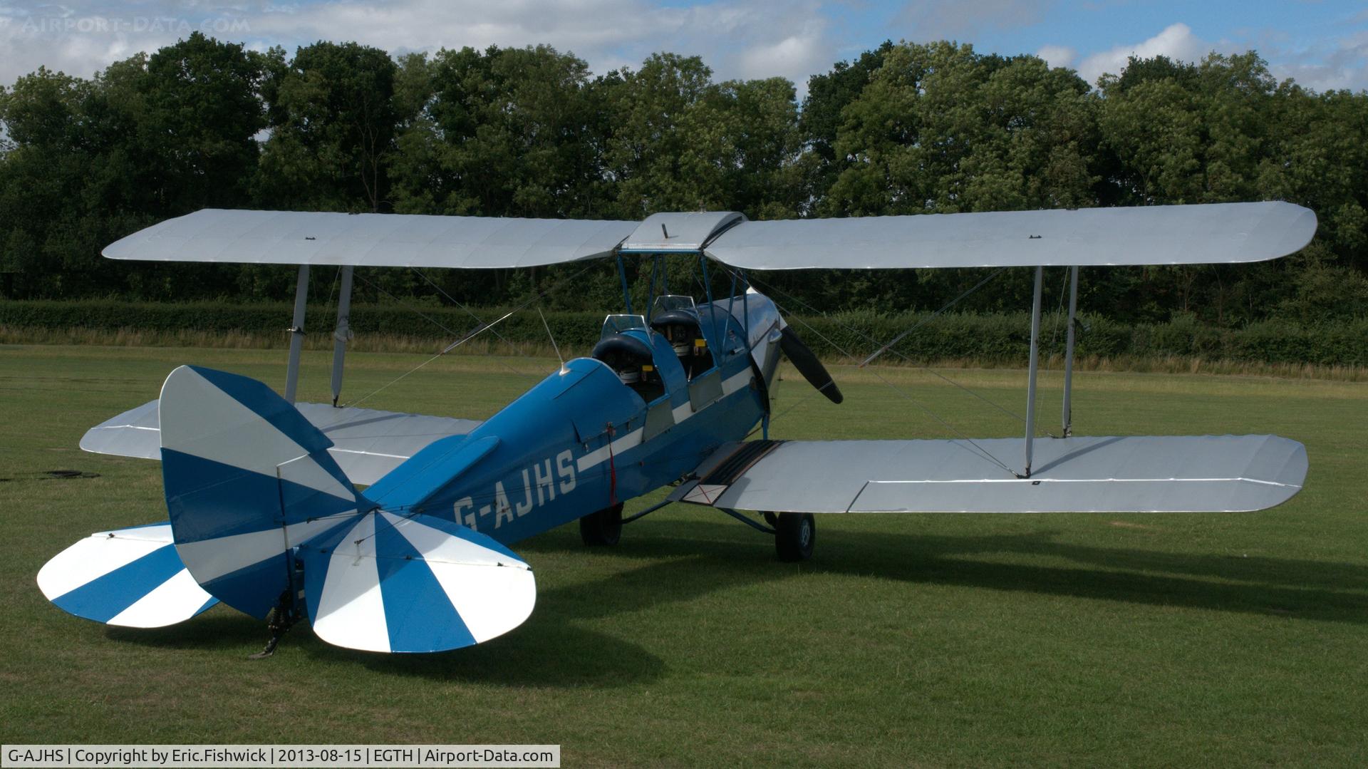 G-AJHS, 1941 De Havilland DH-82A Tiger Moth II C/N 82121, 2. G-AJHS visiting Shuttleworth (Old Warden) Aerodrome.