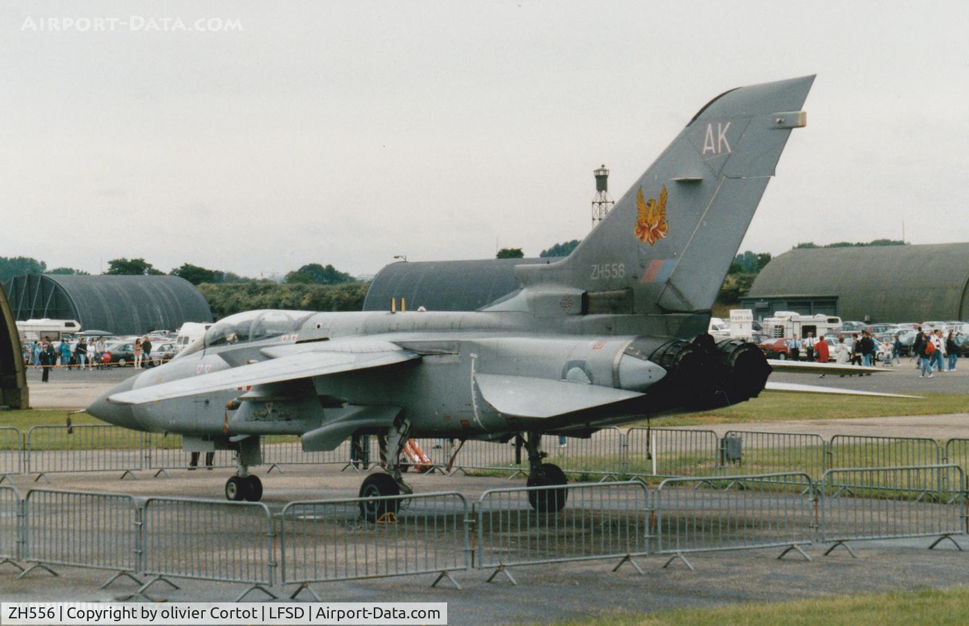 ZH556, 1993 Panavia Tornado F.3 C/N 926/AT048/3467, Dijon in the 90's