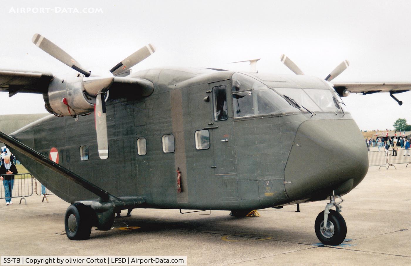 5S-TB, 1969 Short SC-7 Skyvan 3M-400 C/N SH.1860, Dijon airshow 1997