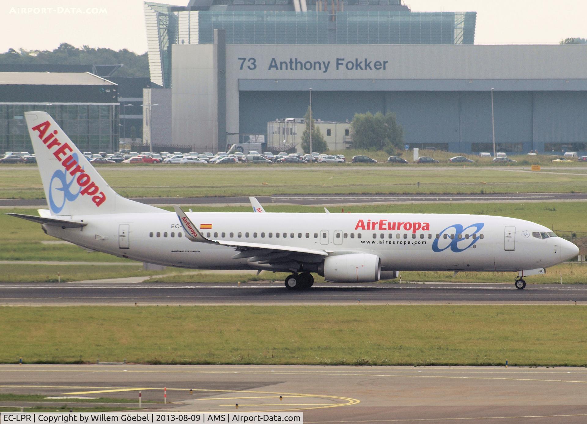 EC-LPR, 2012 Boeing 737-85P C/N 36588, Taxi to runway 27 of Schiphol Airport