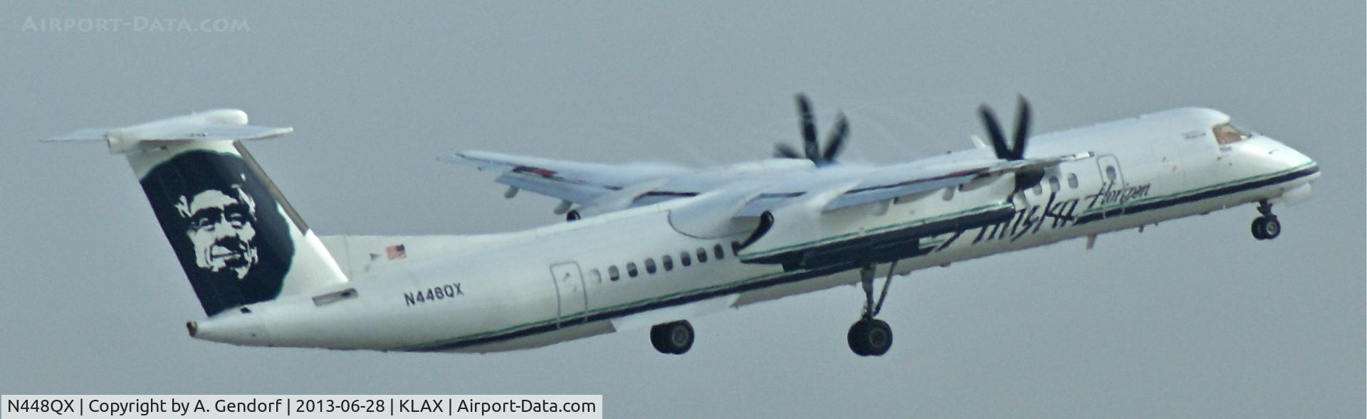 N448QX, 2012 De Havilland Canada DHC-8-402 Dash 8 Dash 8 C/N 4409, Horizon Air, is leaving Los Angeles Int´l(KLAX)