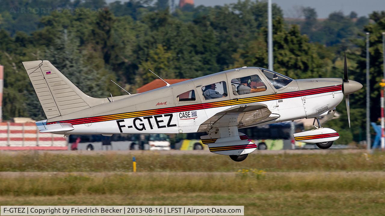 F-GTEZ, Piper PA-28-181 Archer C/N 28-90165, departure from Strasbourg