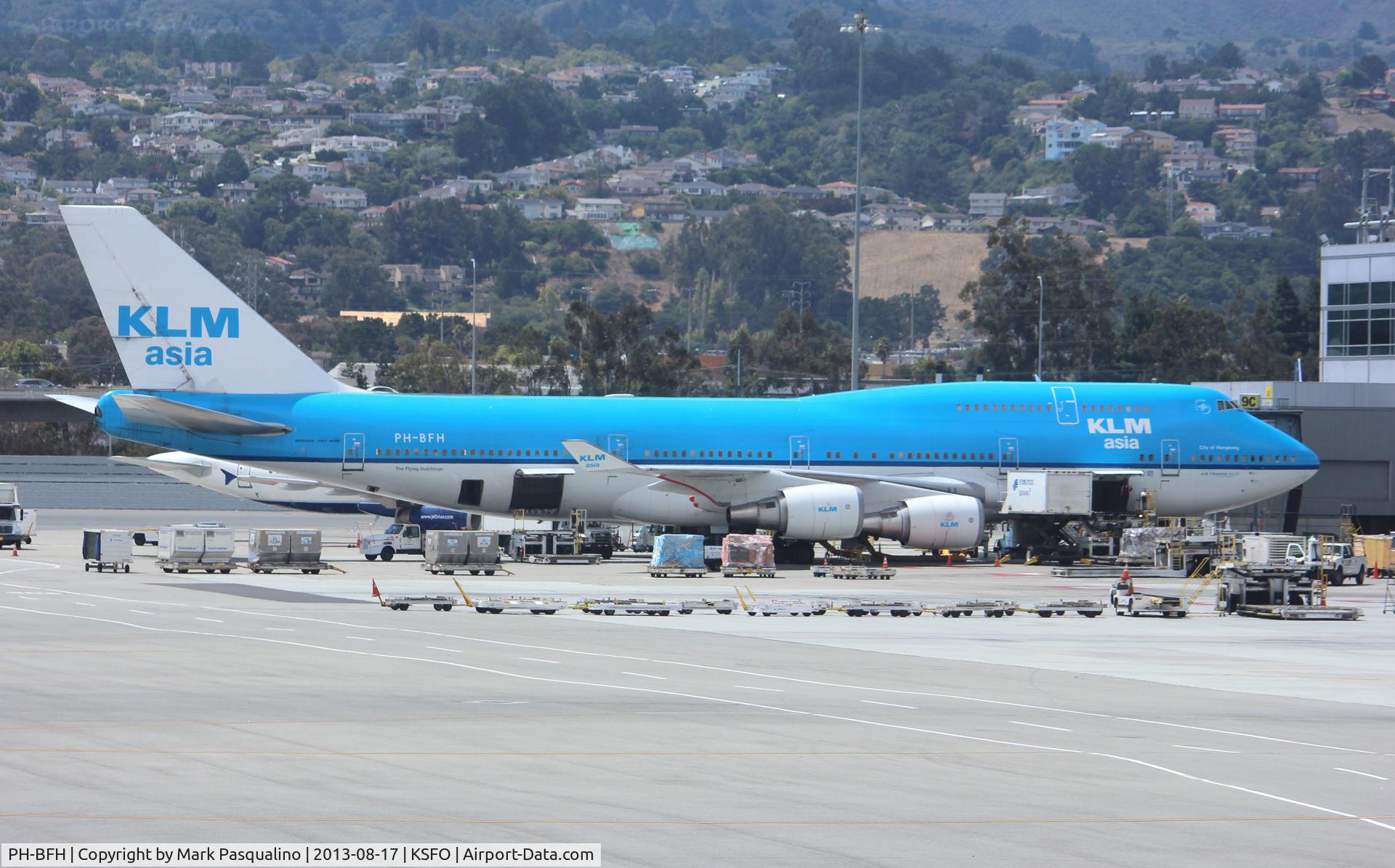 PH-BFH, 1990 Boeing 747-406BC C/N 24518, Boeing 747-400