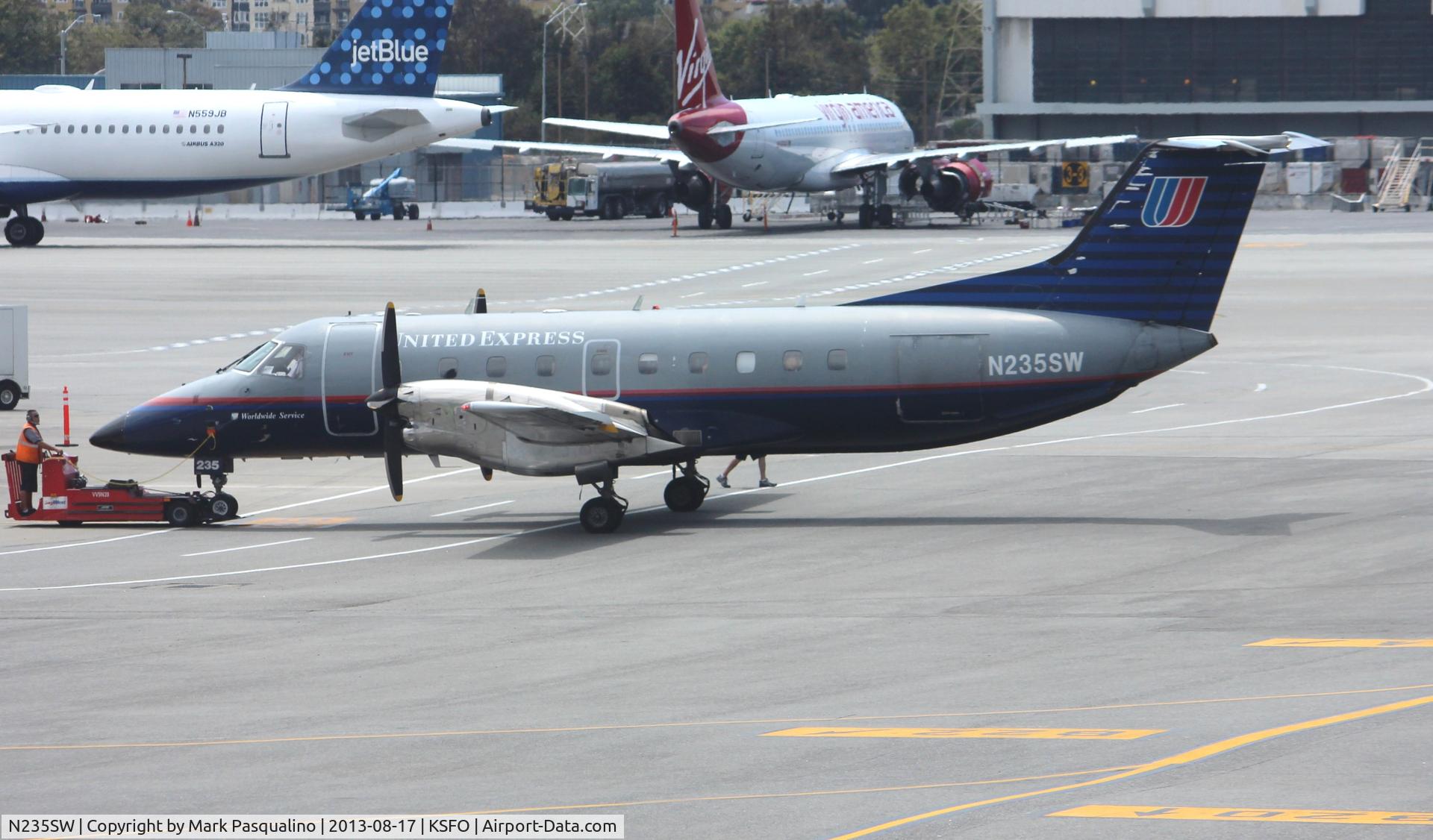 N235SW, Embraer EMB-120ER Brasilia C/N 120310, EMB-120ER