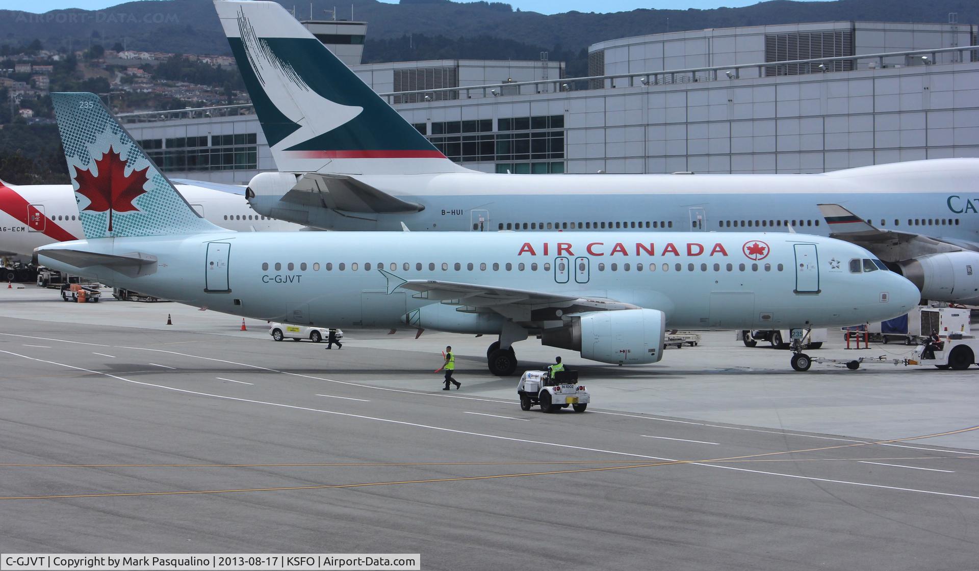 C-GJVT, 2002 Airbus A320-214 C/N 1719, Airbus A320