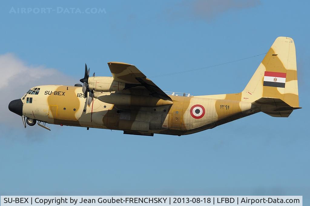 SU-BEX, 1982 Lockheed C-130H Hercules C/N 382-4937, Egypt Air Force take off runway 23