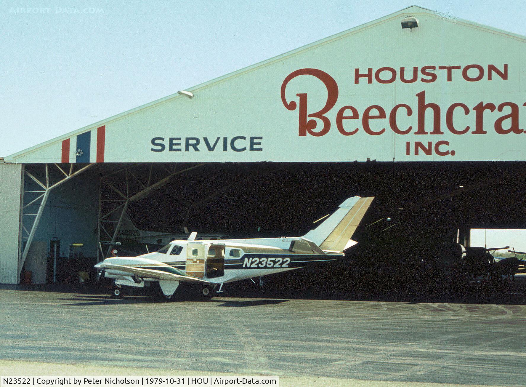 N23522, 1977 Beech B-60 Duke C/N P-449, Beech Duke seen at Houston Hobby in October 1979.