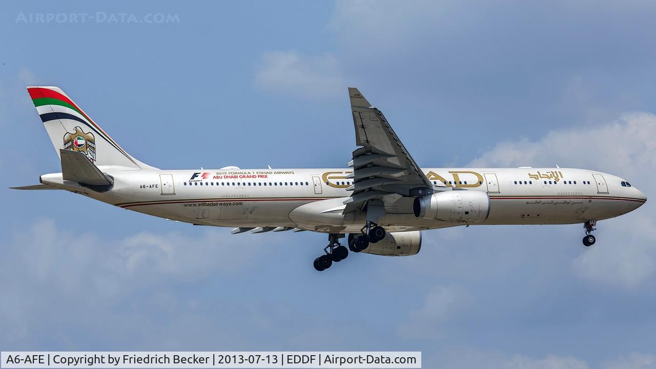 A6-AFE, 2011 Airbus A330-343X C/N 1226, on final RW07R