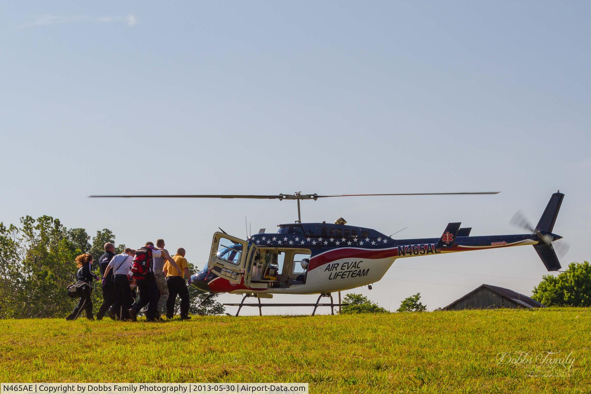 N465AE, Bell 206L-4 LongRanger IV LongRanger C/N 52432, N465AE which is assigned to Air-Evac 19 in Lafayette Tennessee on a scene flight in Tennessee.