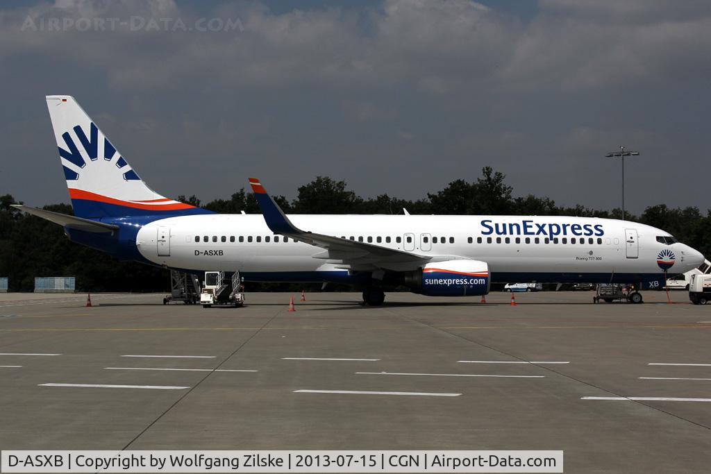 D-ASXB, 2002 Boeing 737-8Z9 C/N 30420, visitor