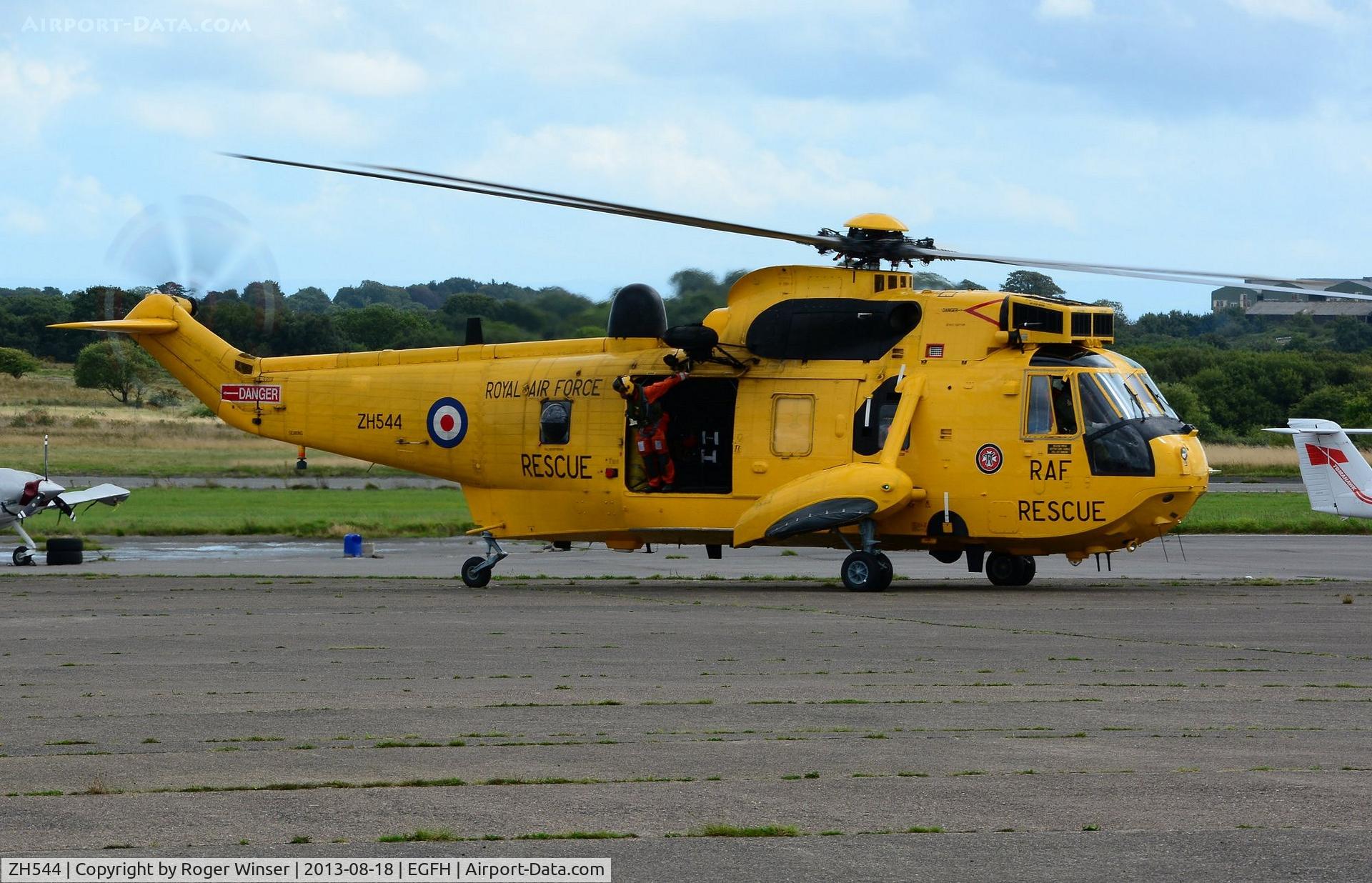 ZH544, Westland Sea King HAR.3A C/N WA1010, Visiting SAR Sea King of 22 Squadron RAF departing after taking on fuel.