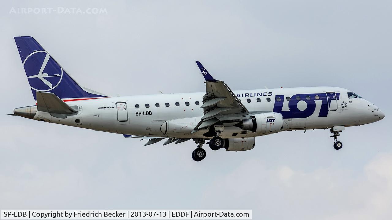 SP-LDB, 2004 Embraer 170ST (ERJ-170-100ST) C/N 17000024, on final RW07R