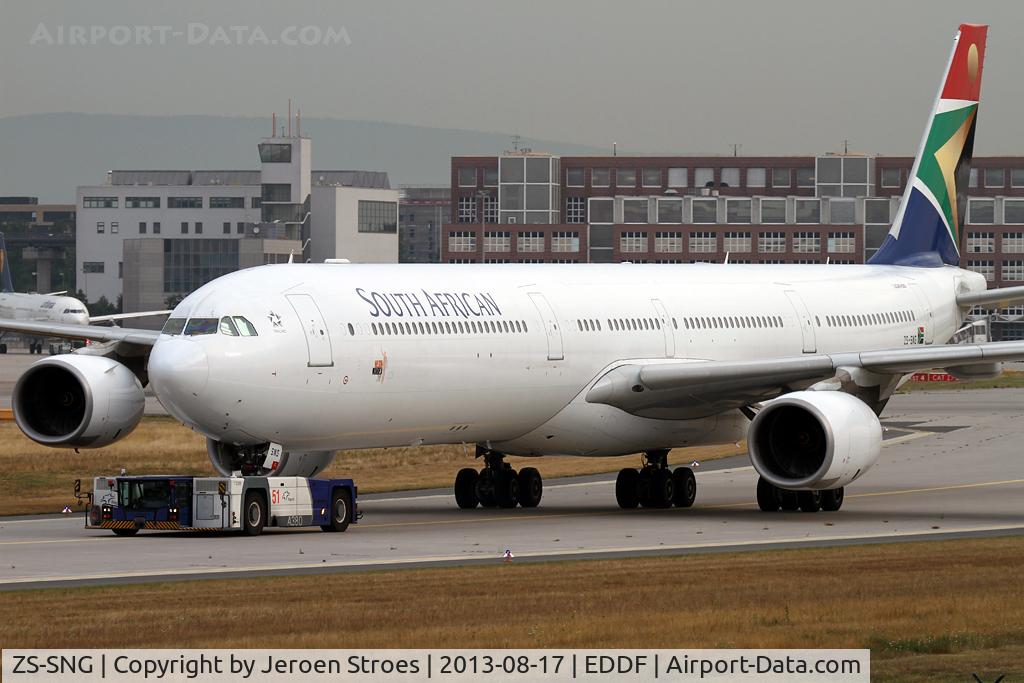 ZS-SNG, 2004 Airbus A340-642 C/N 557, Frankfurt 17-08-2013