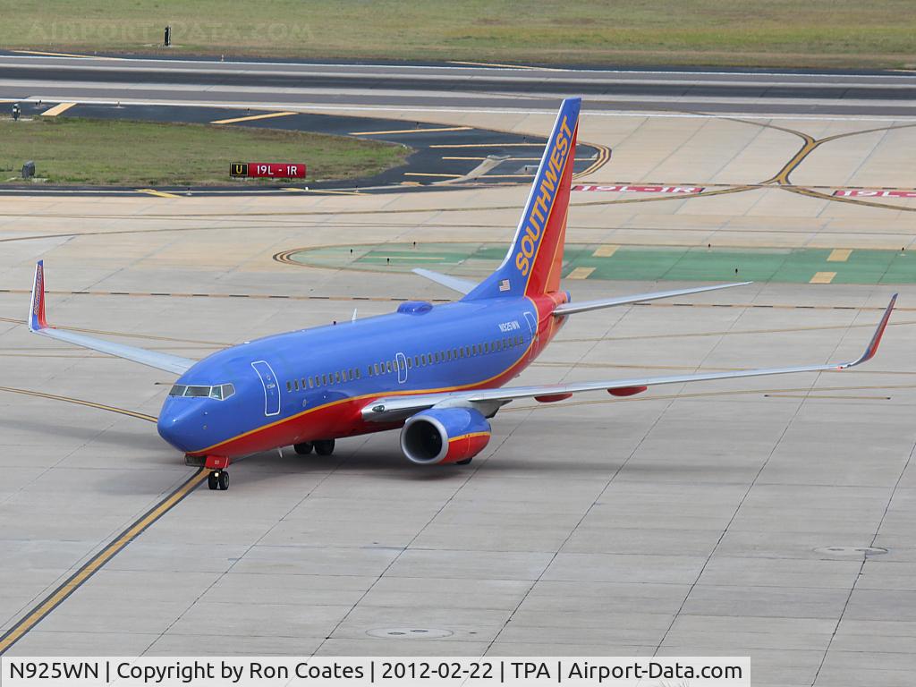 N925WN, 2008 Boeing 737-7H4 C/N 36630, This 2008 Southwest 737 has just landed at Tampa Int'l