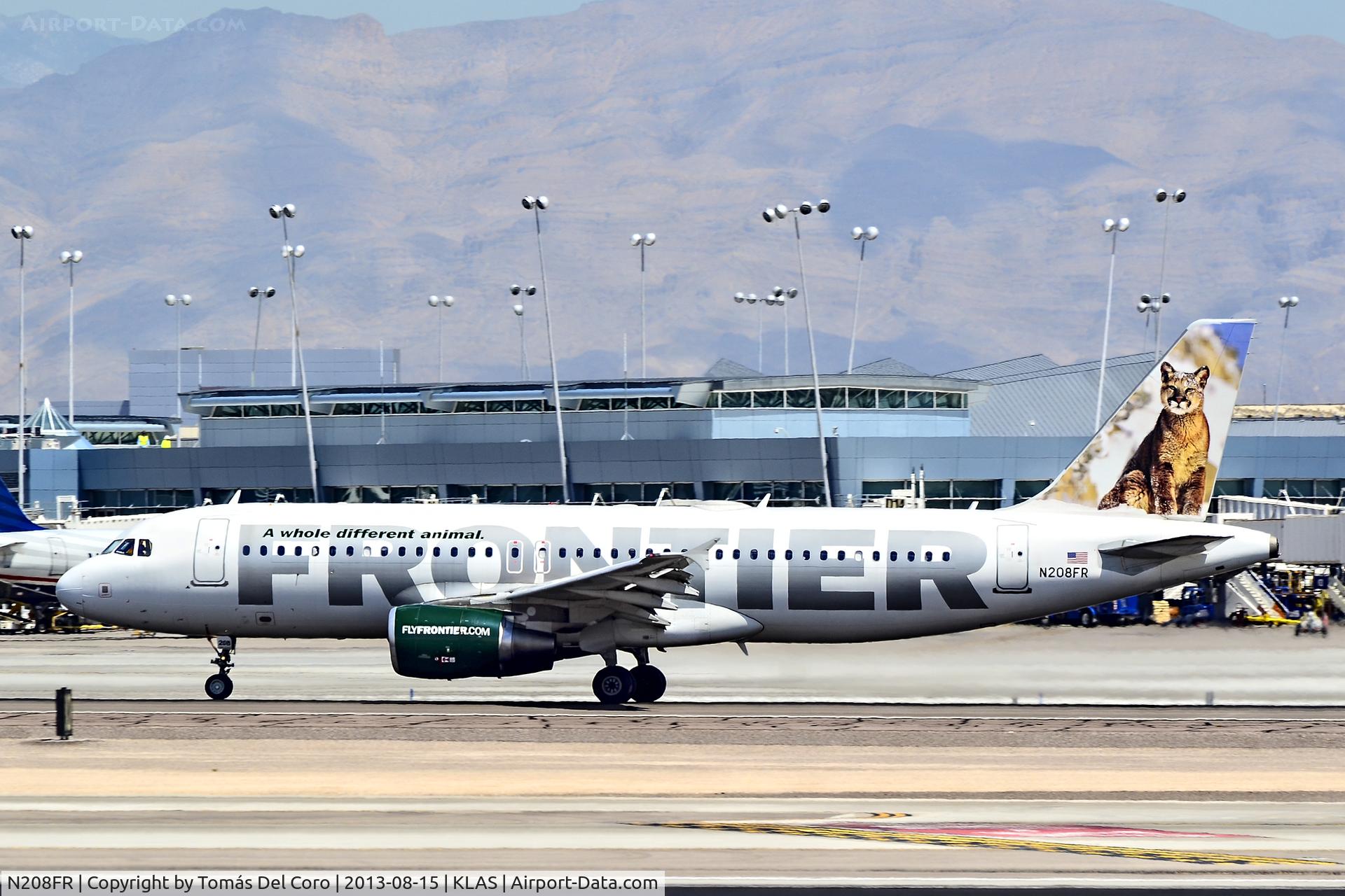 N208FR, 2011 Airbus A320-214 C/N 4562, N208FR Frontier Airlines Airbus A320-214 (cn 4562)

McCarran International Airport (KLAS)
Las Vegas, Nevada
TDelCoro
August 15, 2013