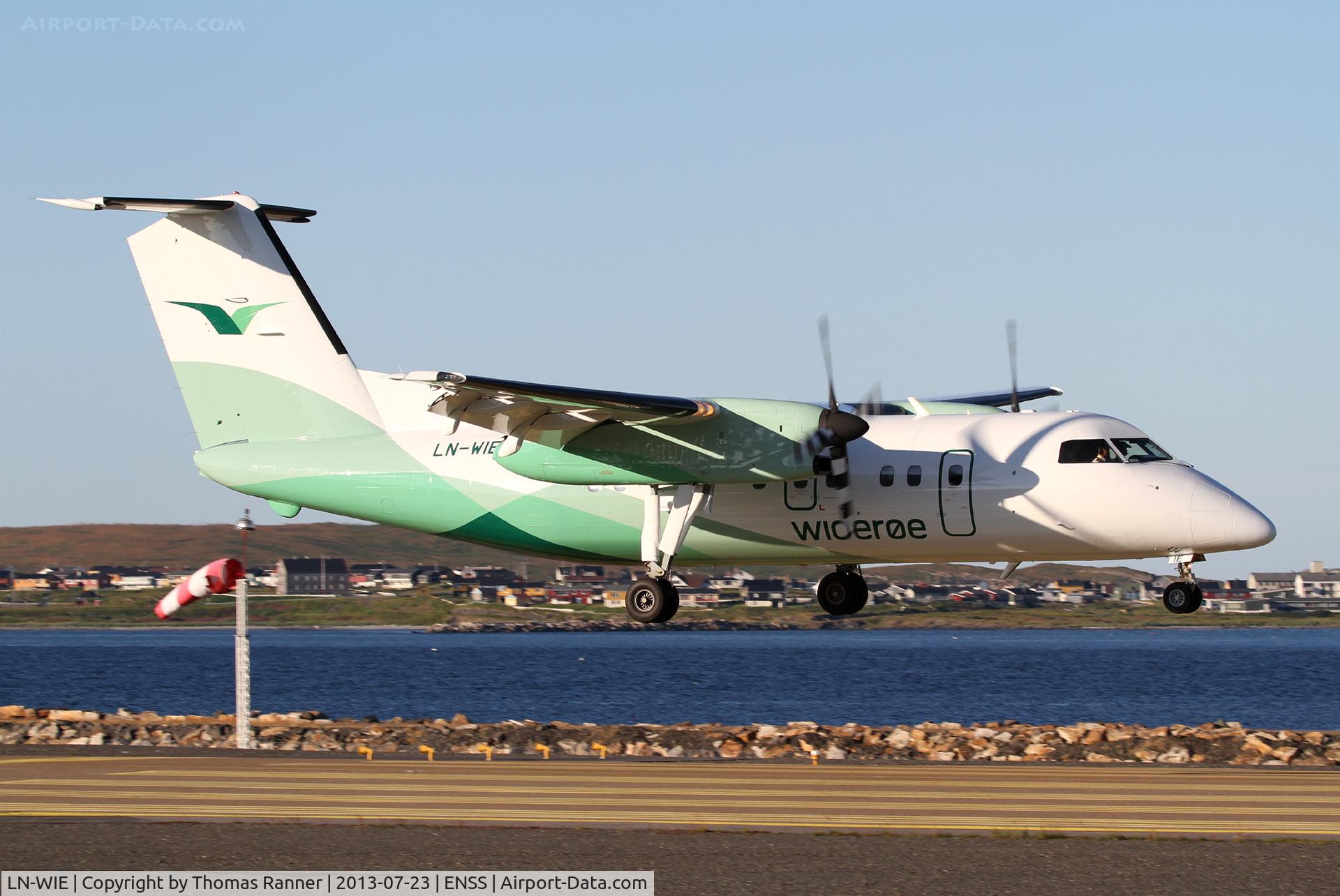 LN-WIE, 1994 De Havilland Canada DHC-8-103 Dash 8 C/N 371, Wideroe DHC-8