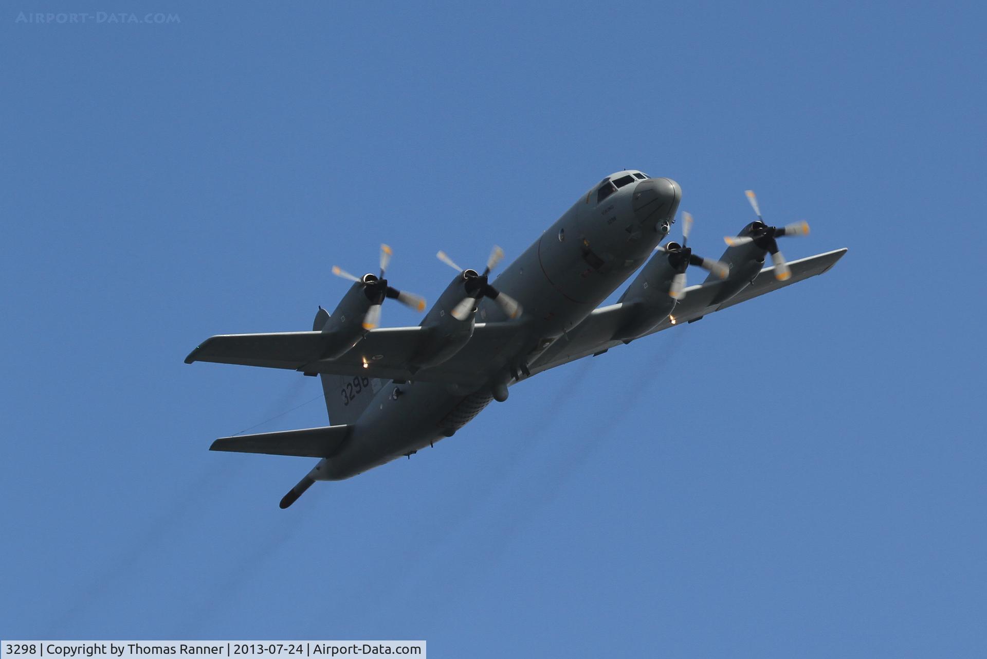 3298, 1989 Lockheed P-3C Orion C/N 285H-5819, RNoAF P-3C Orion performing a low-pass over the City of Vardø.