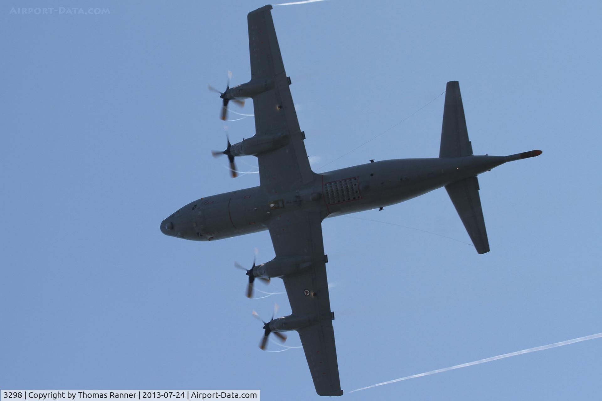 3298, 1989 Lockheed P-3C Orion C/N 285H-5819, RNoAF P-3C Orion performing a low-pass over the City of Vardø.