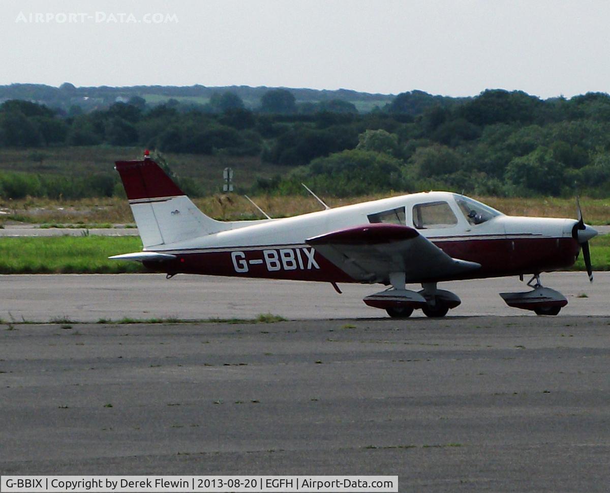 G-BBIX, 1972 Piper PA-28-140 Cherokee C/N 28-7225442, Visiting Piper PA-28-140 Cherokee seen at EGFH.