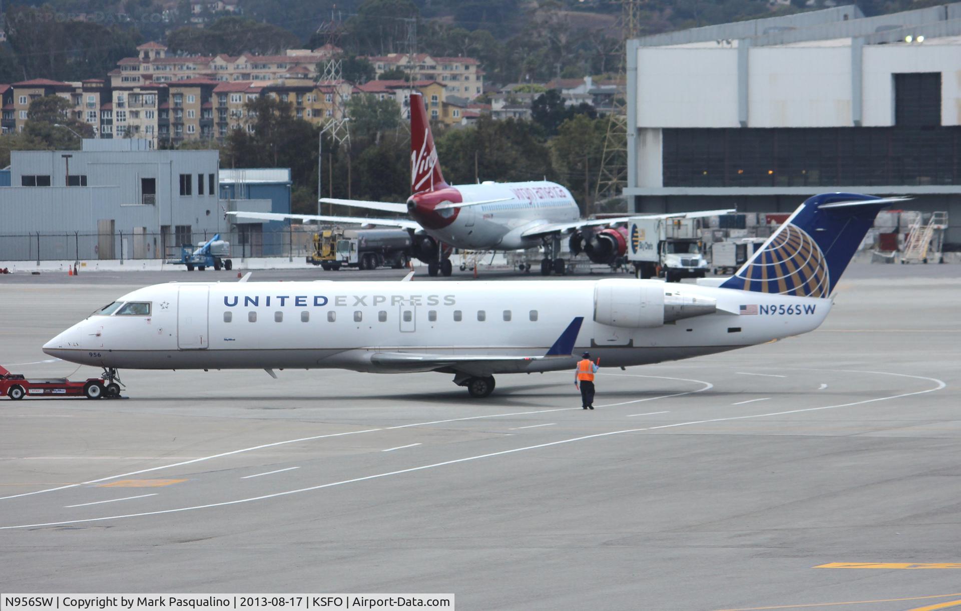 N956SW, 2003 Canadair CL-600-2B19 Regional Jet CRJ-200LR C/N 7825, CL-600-2B19