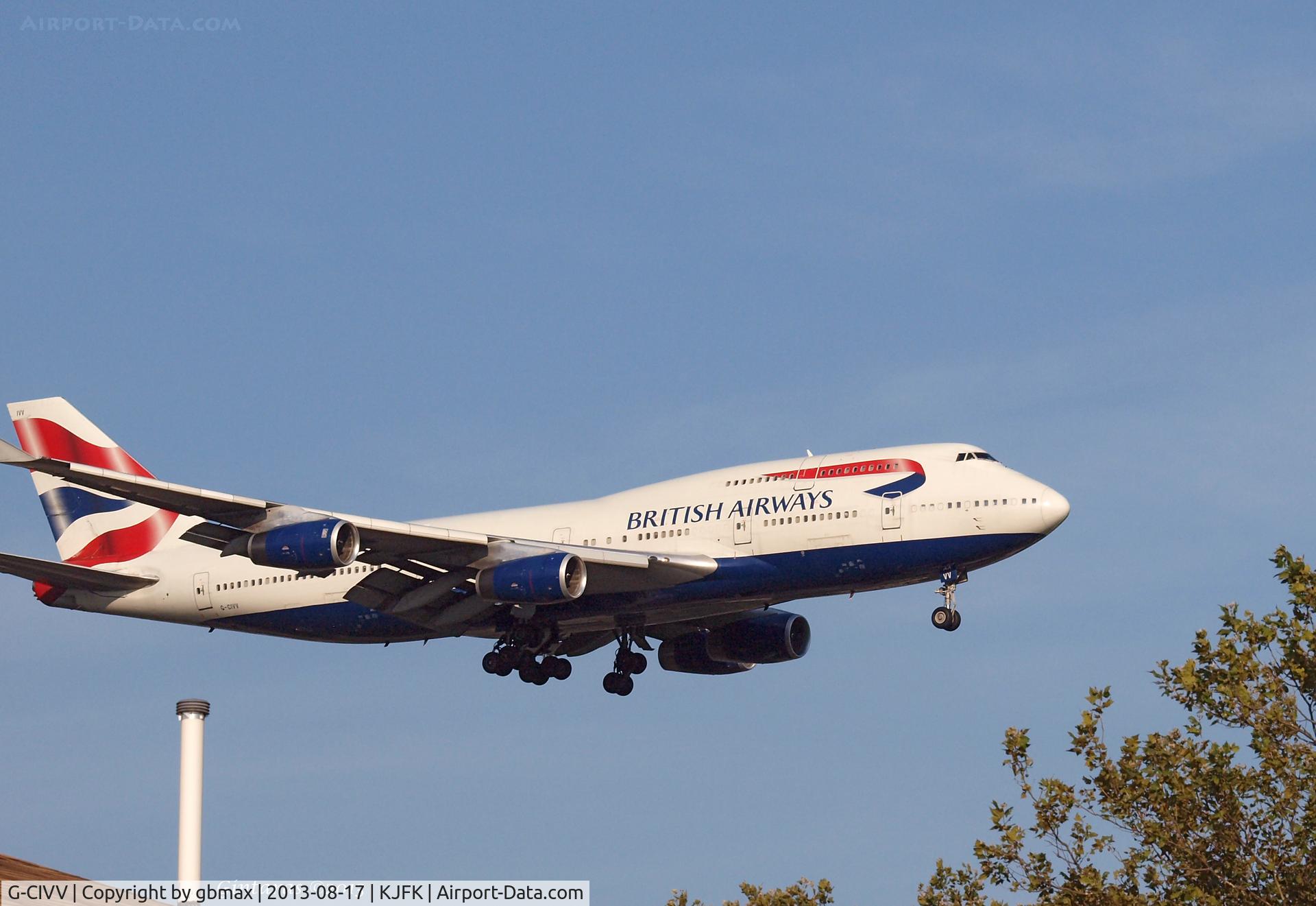 G-CIVV, 1998 Boeing 747-436 C/N 25819, Seconds before landing on L22, JFK