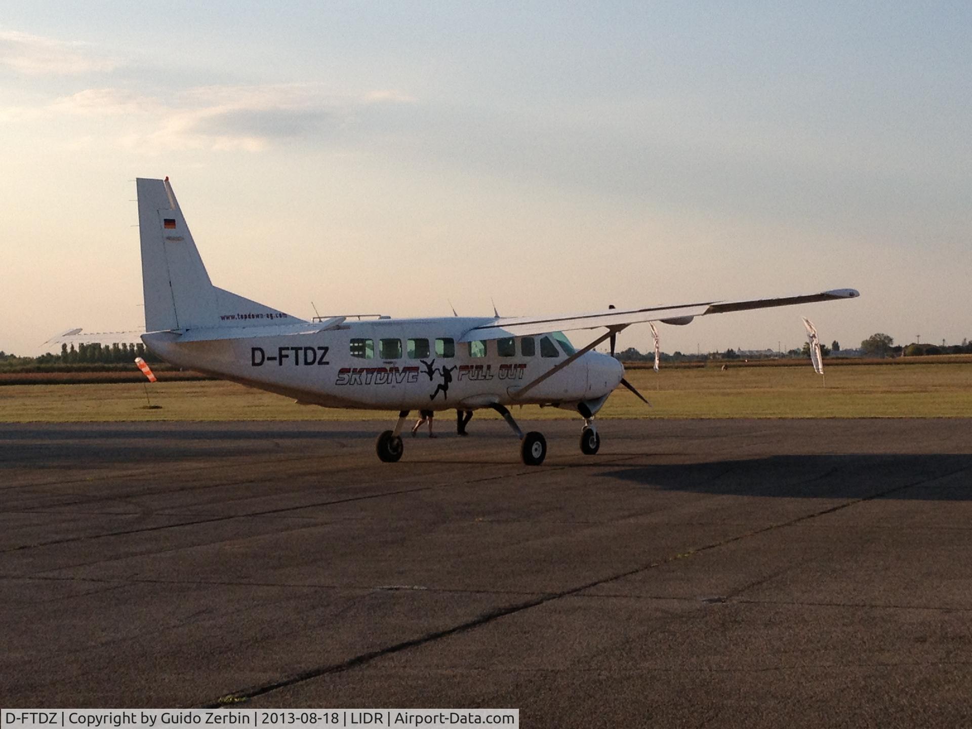 D-FTDZ, 1998 Cessna 208B Grand Caravan C/N 208B-0726, Used for skydive activity in Italy