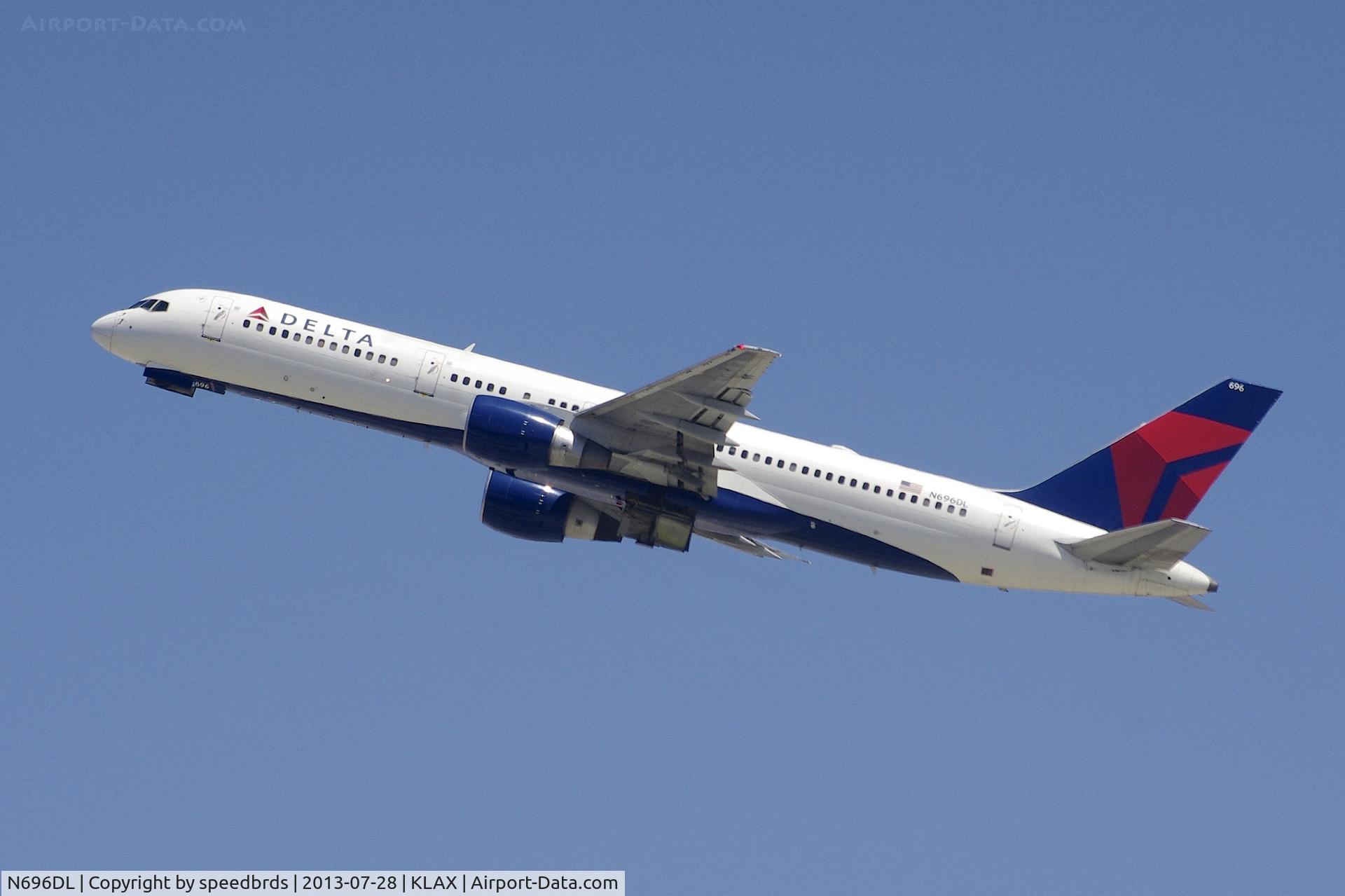 N696DL, 1999 Boeing 757-232 C/N 29728, Delta Airlines 757-200