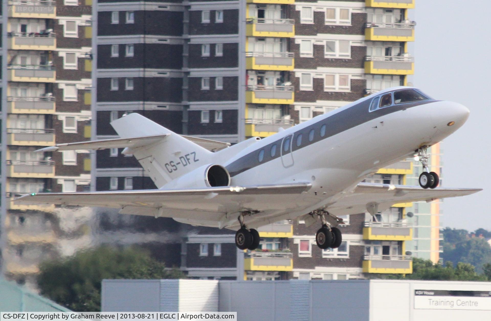 CS-DFZ, 2004 Raytheon Hawker 800XP C/N 258673, Departing from London City.