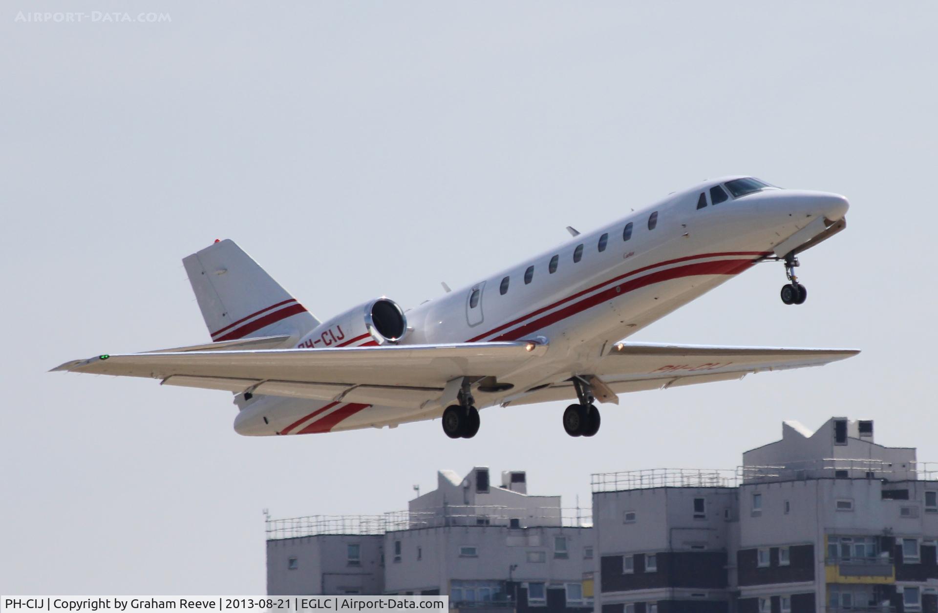 PH-CIJ, 2008 Cessna 680 Citation Sovereign C/N 680-0185, Just airbourne.