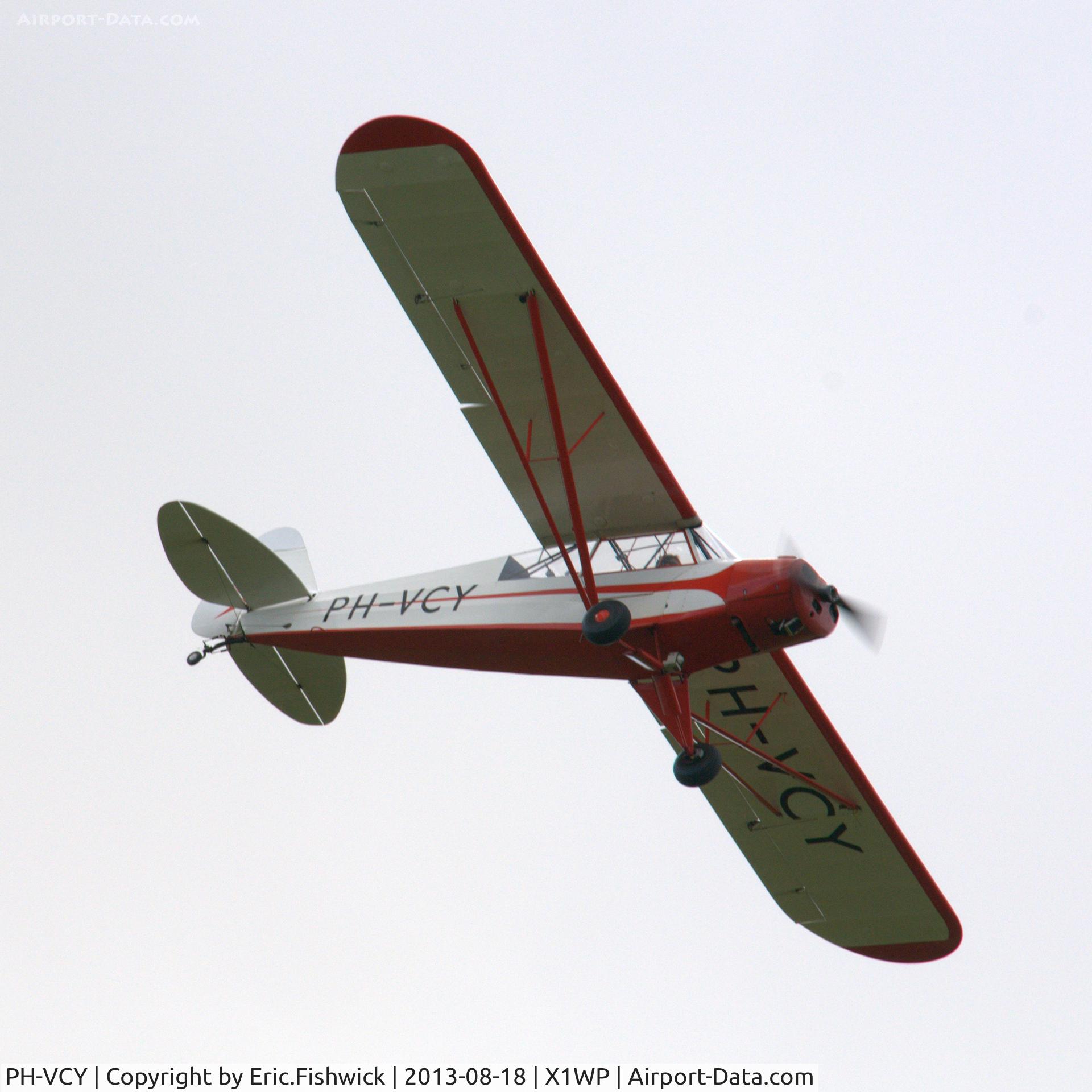 PH-VCY, 1954 Piper L-21B Super Cub (PA-18-135) C/N 18-3601, 44. PH-VCY at The 28th. International Moth Rally at Woburn Abbey, Aug. 2013.