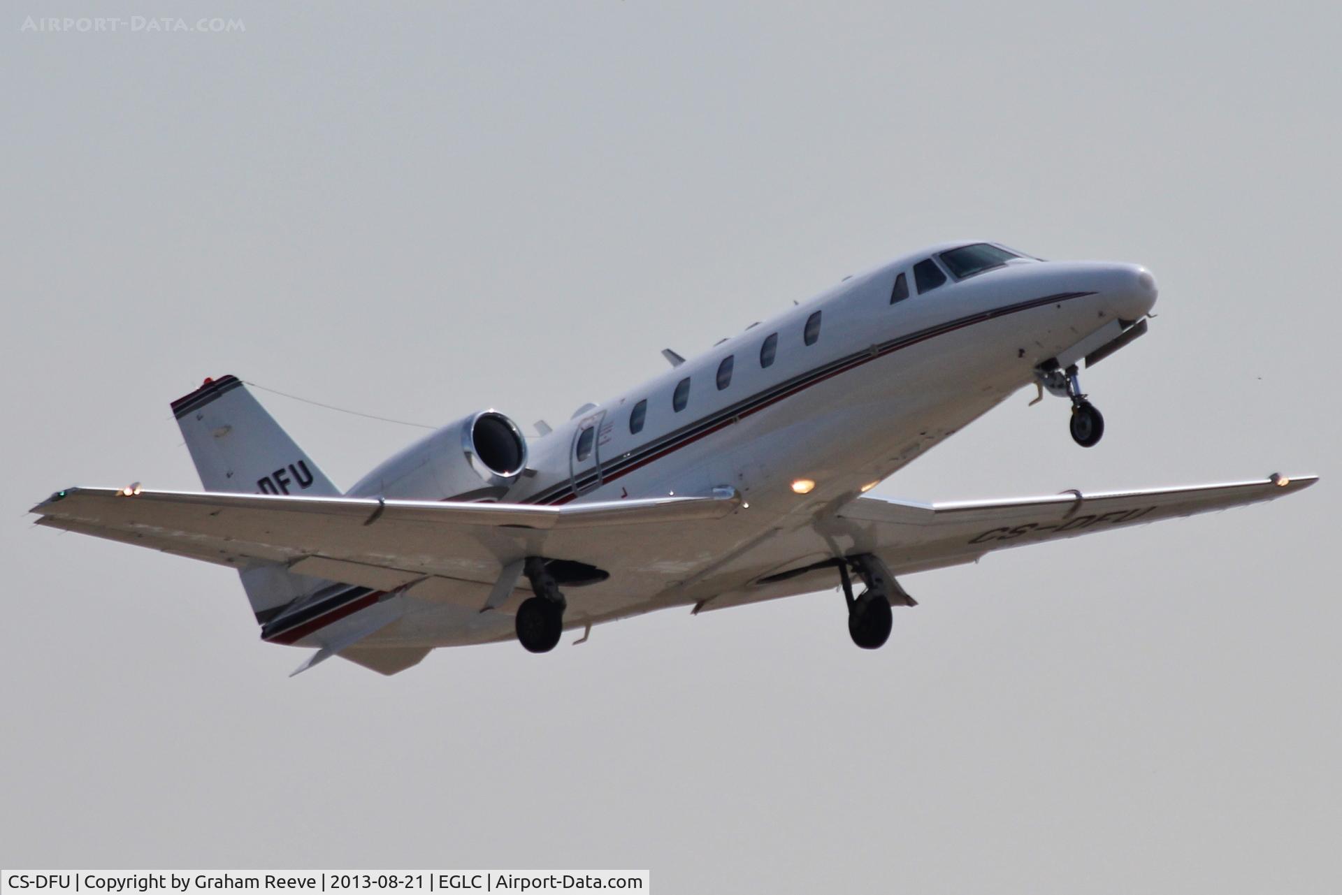 CS-DFU, 2004 Cessna 560XL Citation XLS C/N 560-5520, Departing from London City.