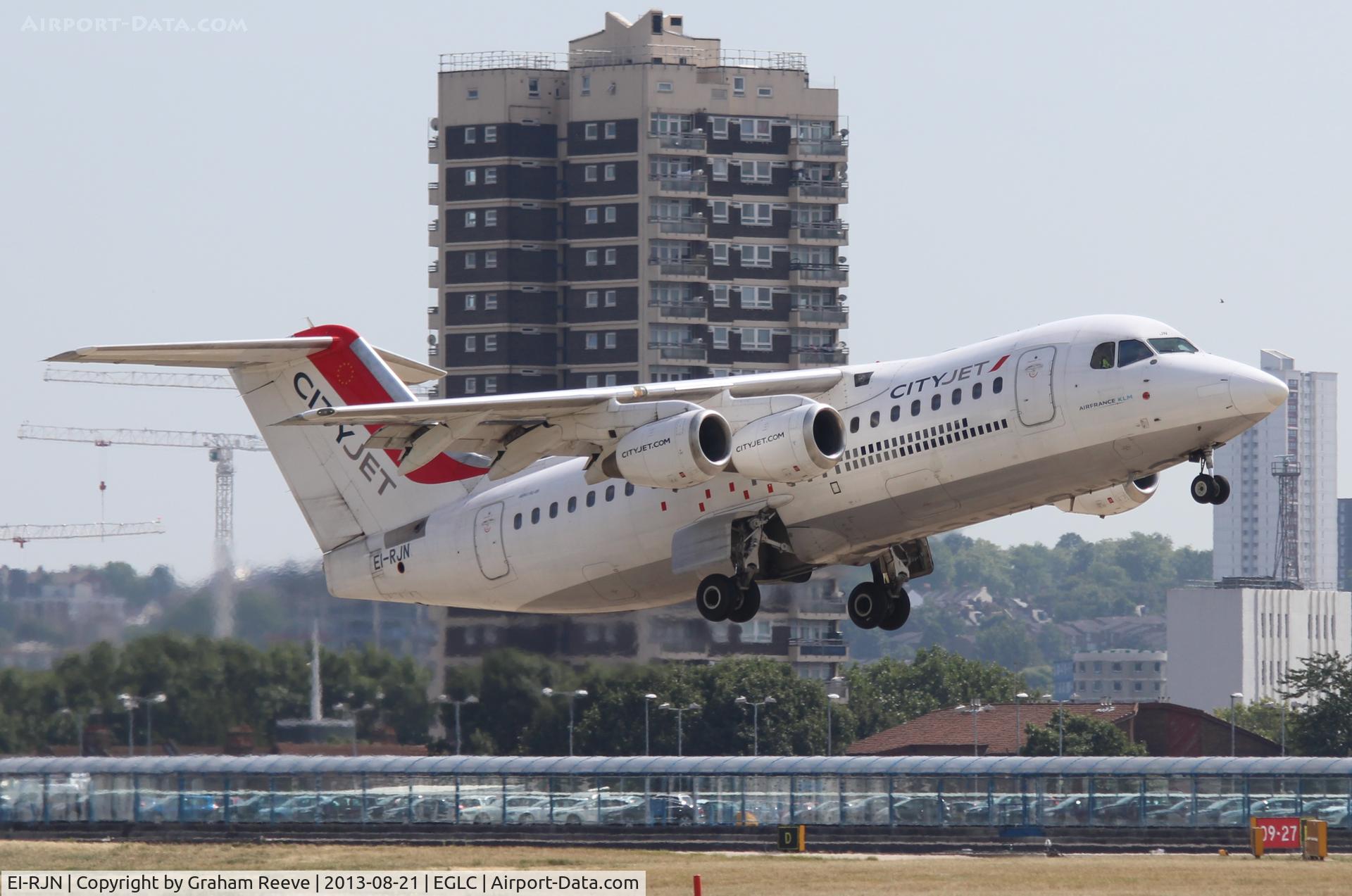 EI-RJN, 1999 BAE Systems Avro 146-RJ85 C/N E.2351, Just airbourne.