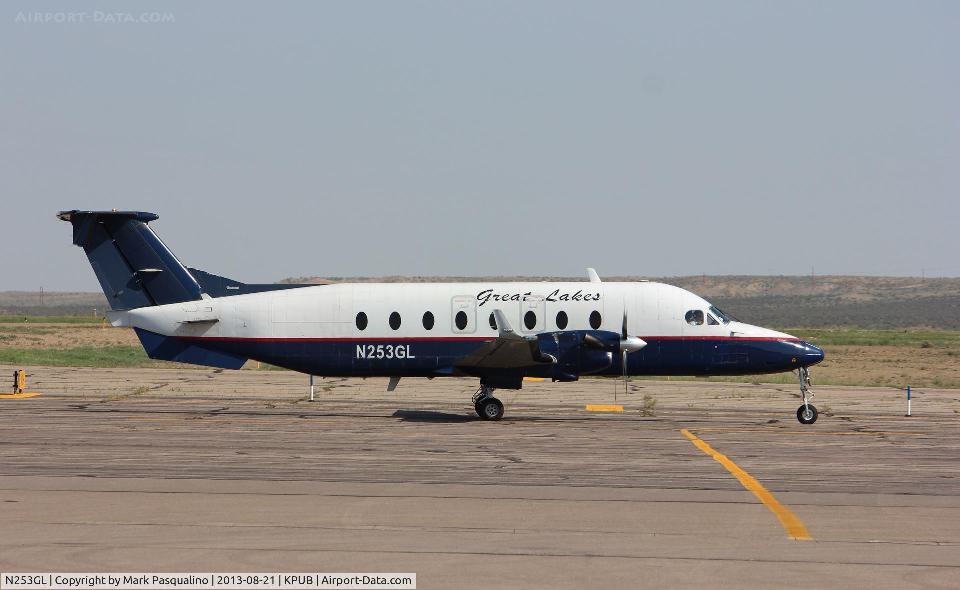 N253GL, 1996 Raytheon Aircraft Company 1900D C/N UE-253, Beech 1900D