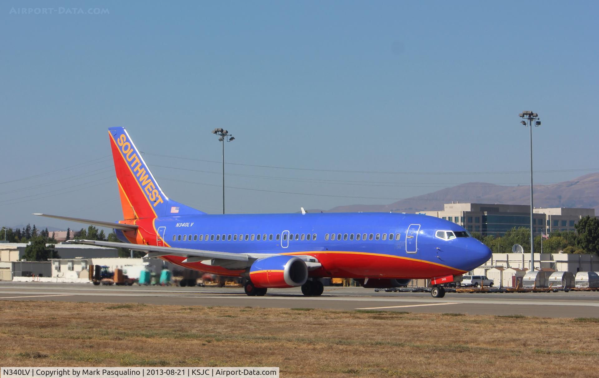 N340LV, 1987 Boeing 737-3K2 C/N 23738, Boeing 737-300