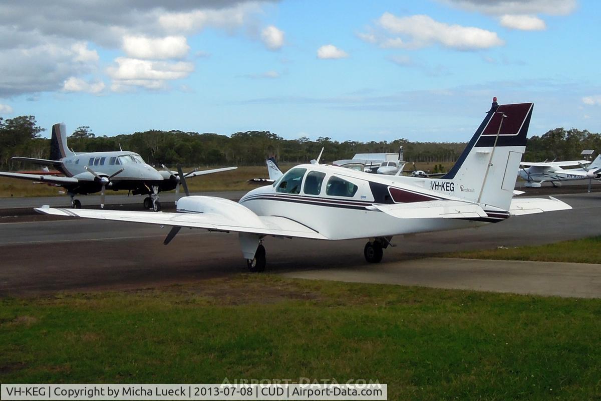 VH-KEG, 1975 Beech 95-B55 Baron Baron C/N TC-1841, At Caloundra