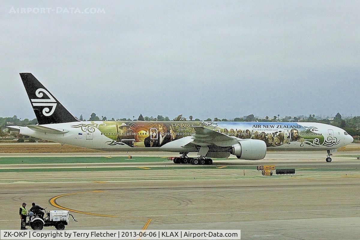 ZK-OKP, 2011 Boeing 777-306/ER C/N 39041, At Los Angeles Airport , California