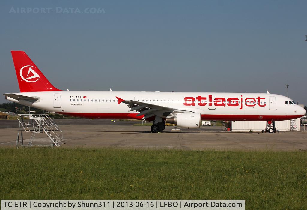 TC-ETR, 2003 Airbus A321-211 C/N 2117, Parked at Air France facility before delivery... Ex. F-HCAI of Aigle Azur...