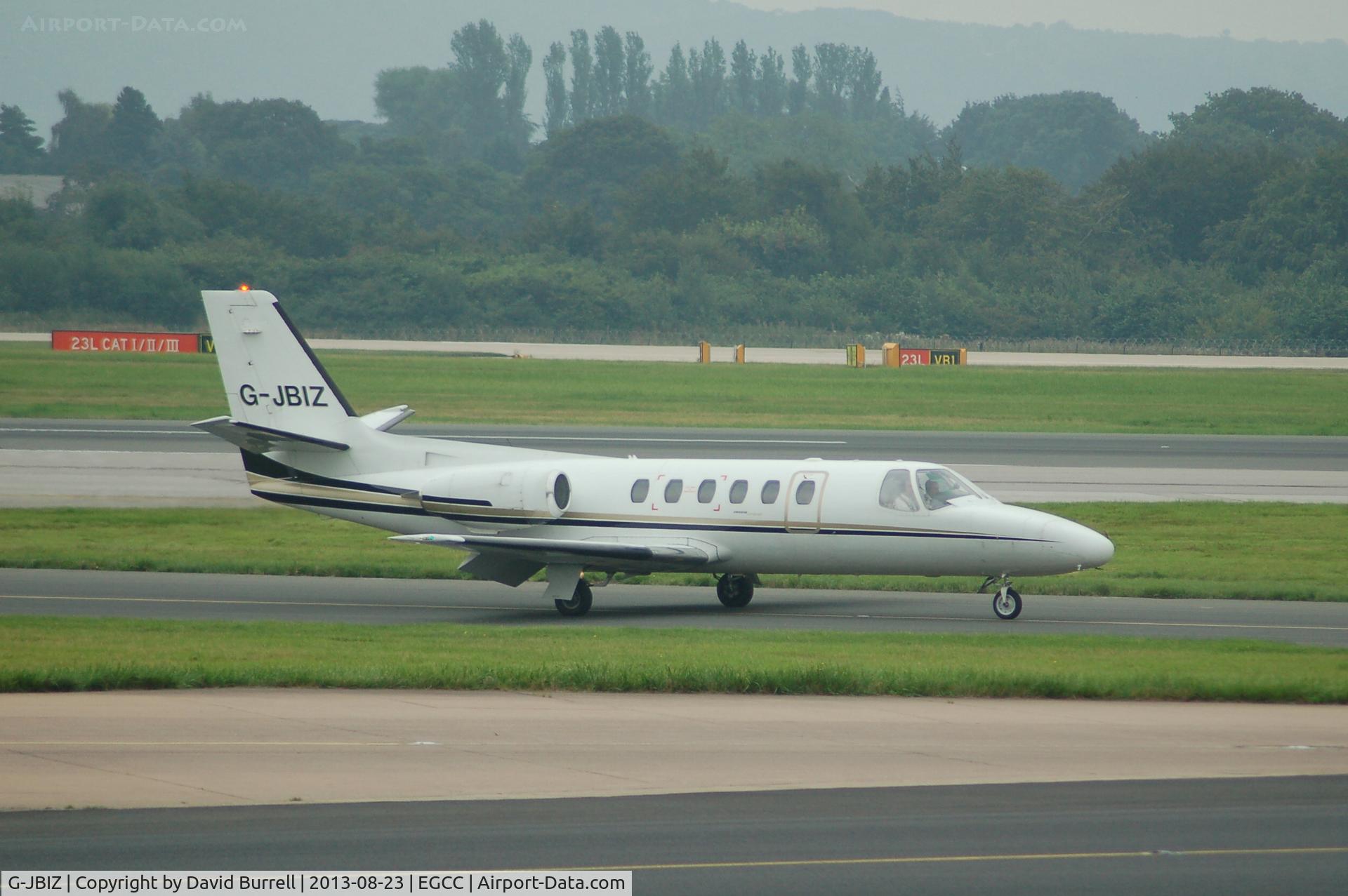 G-JBIZ, 1979 Cessna 550 Citation II C/N 550-0073, G-JBIZ Cessna 550 taxiing at Manchester Airport.